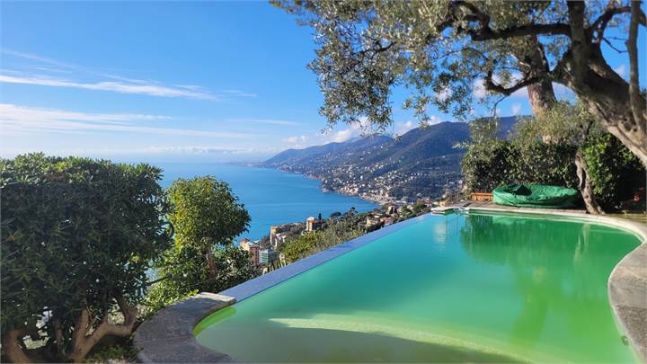 Villa for sale in Camogli