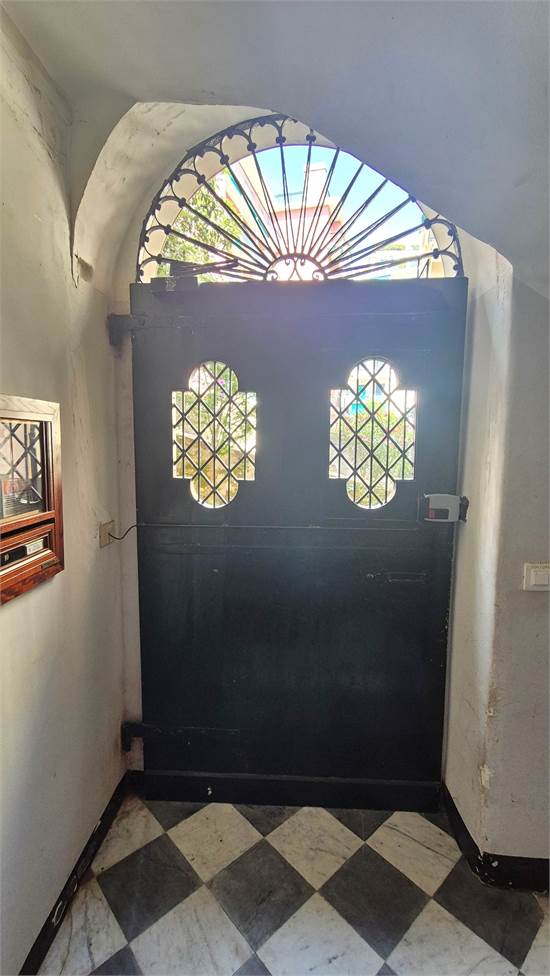 Photo 32