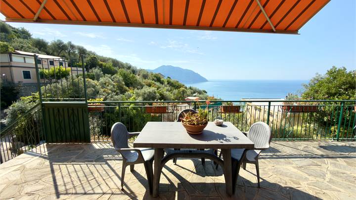 SORI Splendidi 130mq vista mare con giardino privato e box